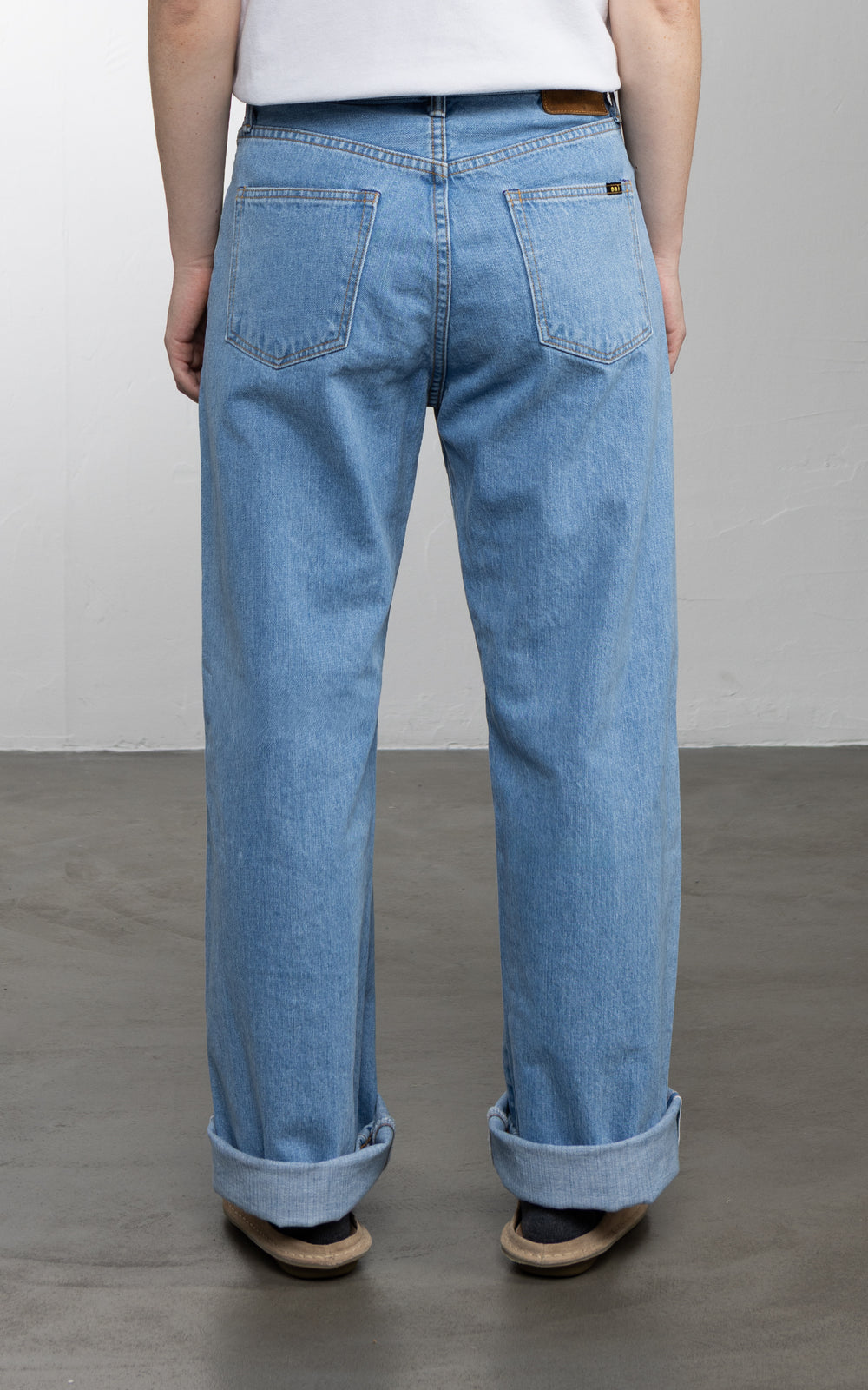 ONI Denim L720-12Z Bio Stone Bleach Ladies Wide Straight Selvedge Denim Indigo 12oz