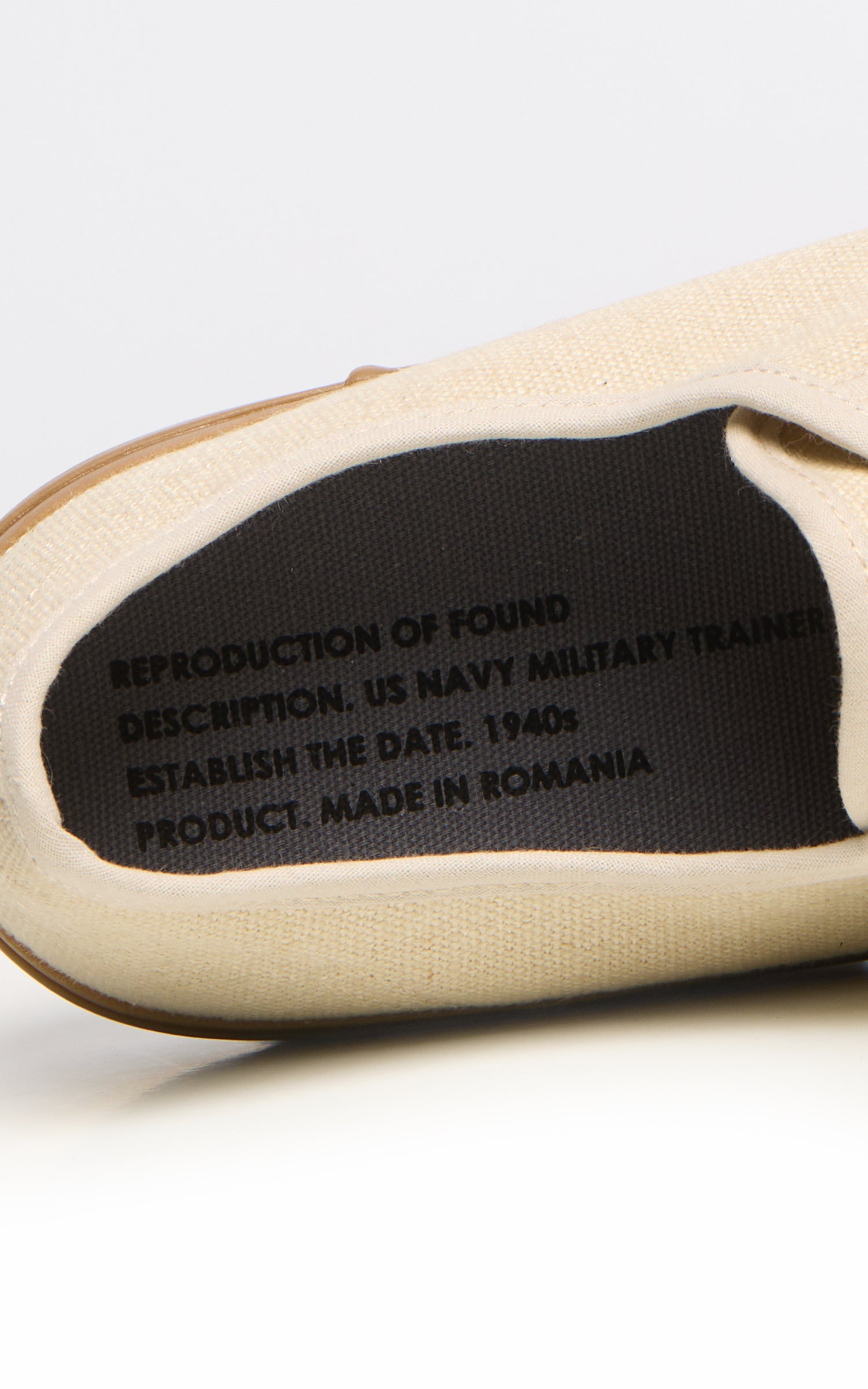 Reproduction Of Found 5500LF U.S. Navy Military Trainer Natural/Honey