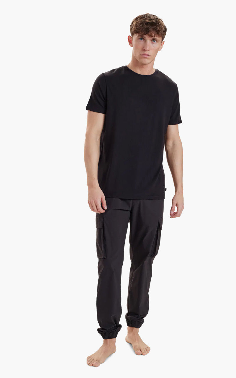 Resteröds R-Neck Bamboo Tee Black