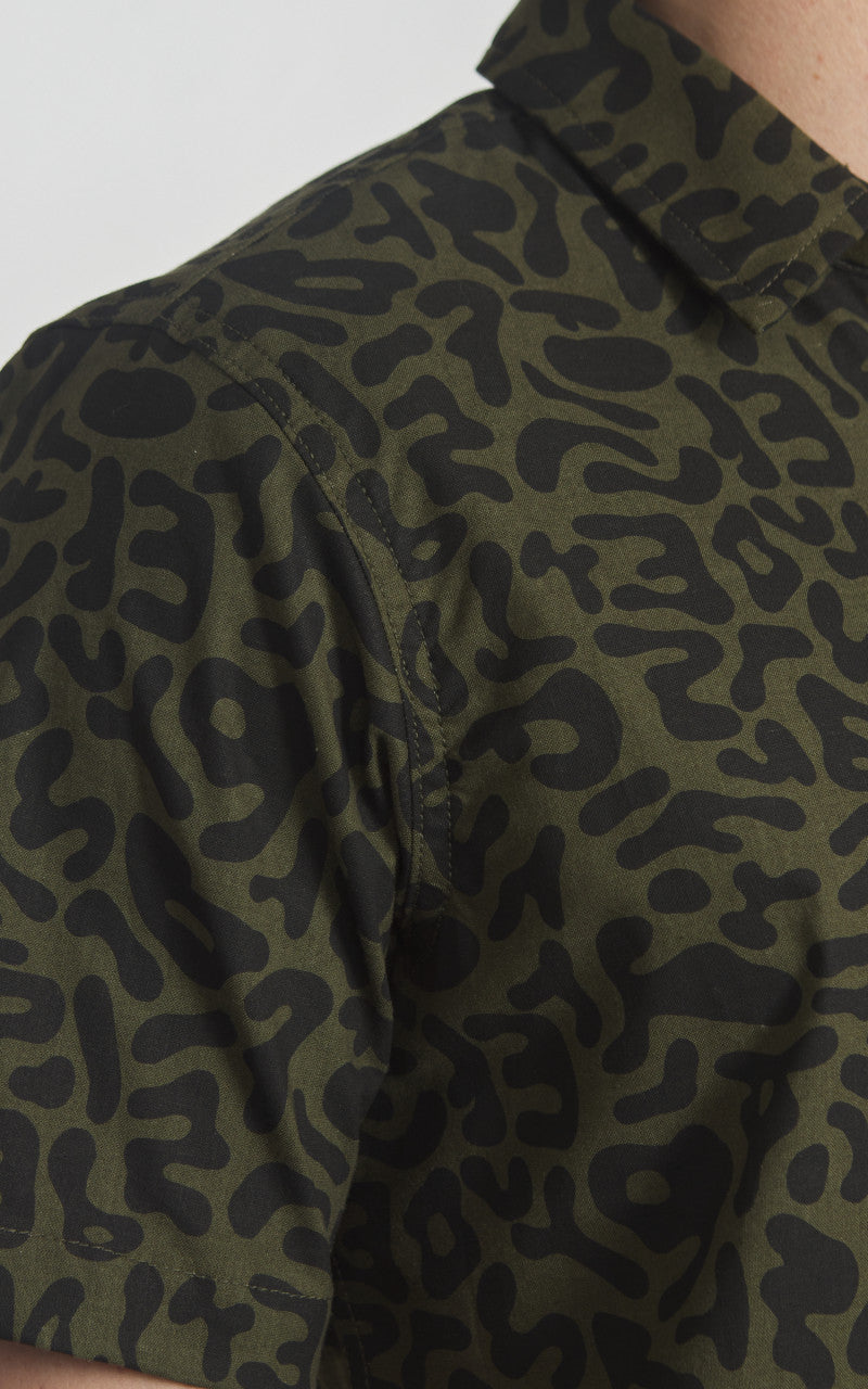 Rogue Territory Oxford Shirt S/S Alphabet Camo Olive