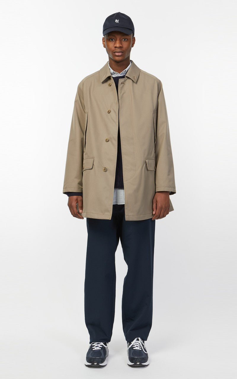 Nanamica 2L GORE-TEX Short Soutien Collar Coat Beige
