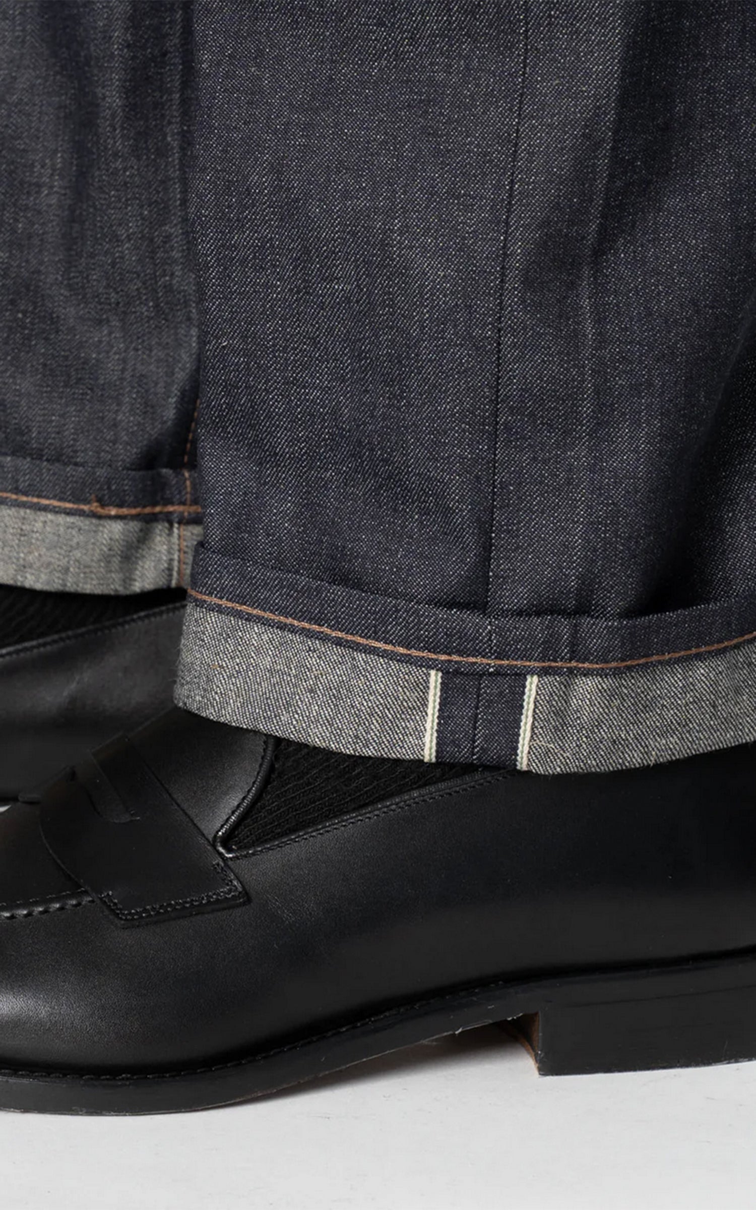 Naked & Famous Denim Weird Guy Hemp Blend Selvedge Indigo 11oz