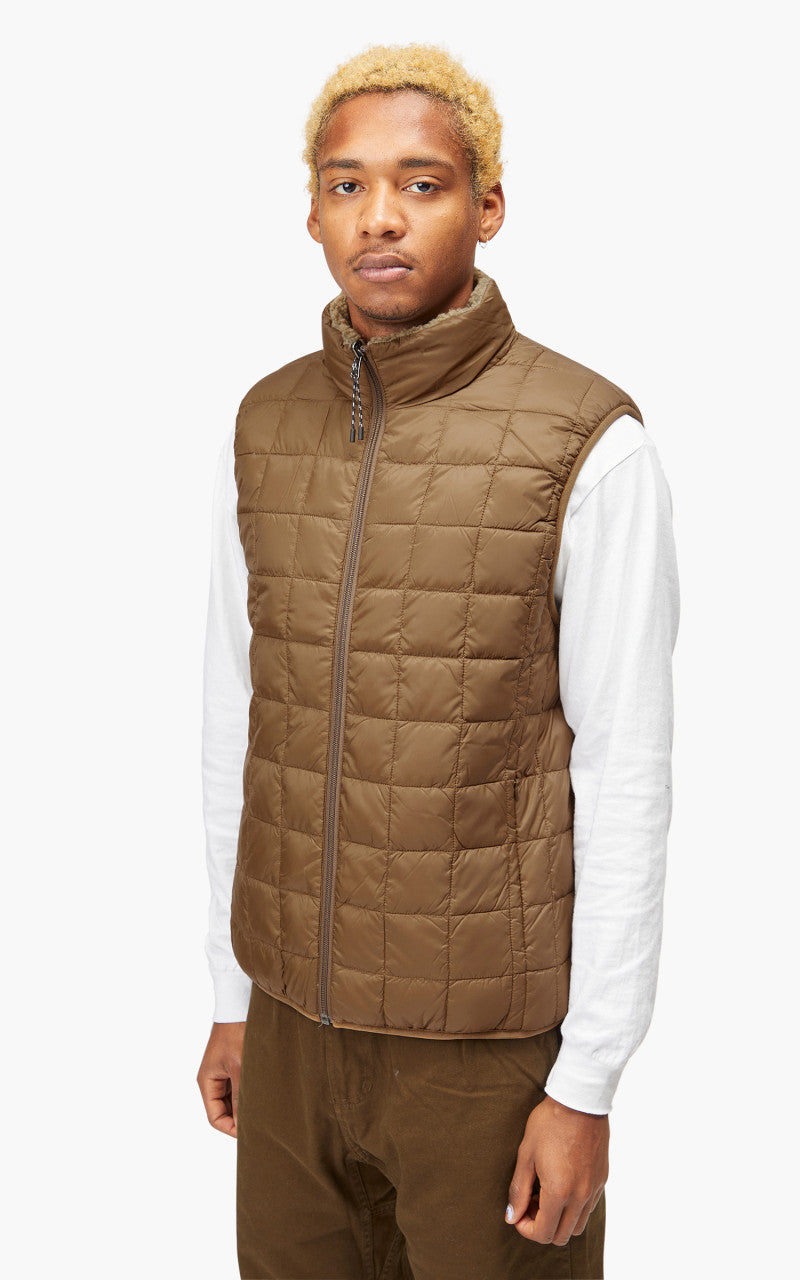 Taion Mountain Reversible Down x Boa Vest Light Brown/Beige