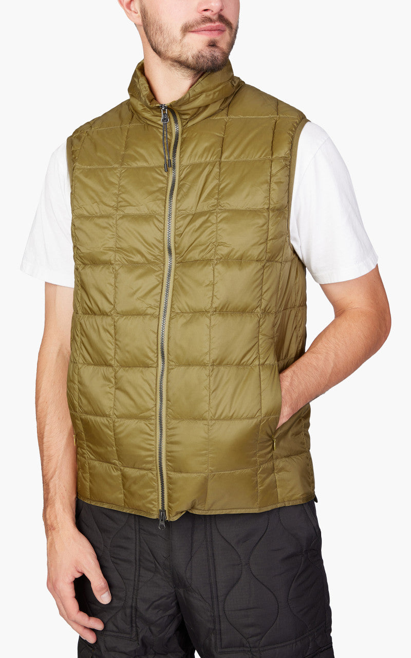 Taion HI-Neck Zip Down Vest Beige