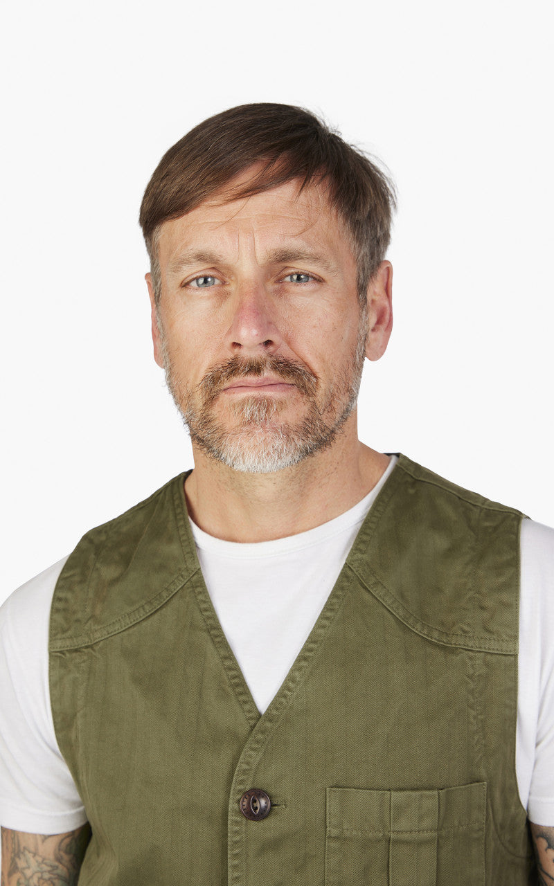 The Quartermaster Fisherman Vest Olive