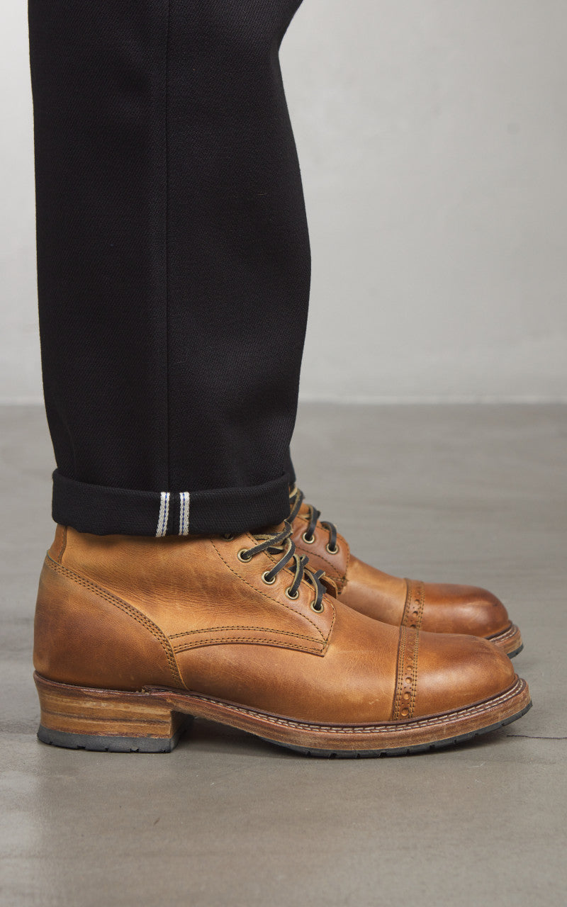 The Unbranded Brand UB642 Relaxed Fit Heavyweight Solid Black Selvedge 21oz