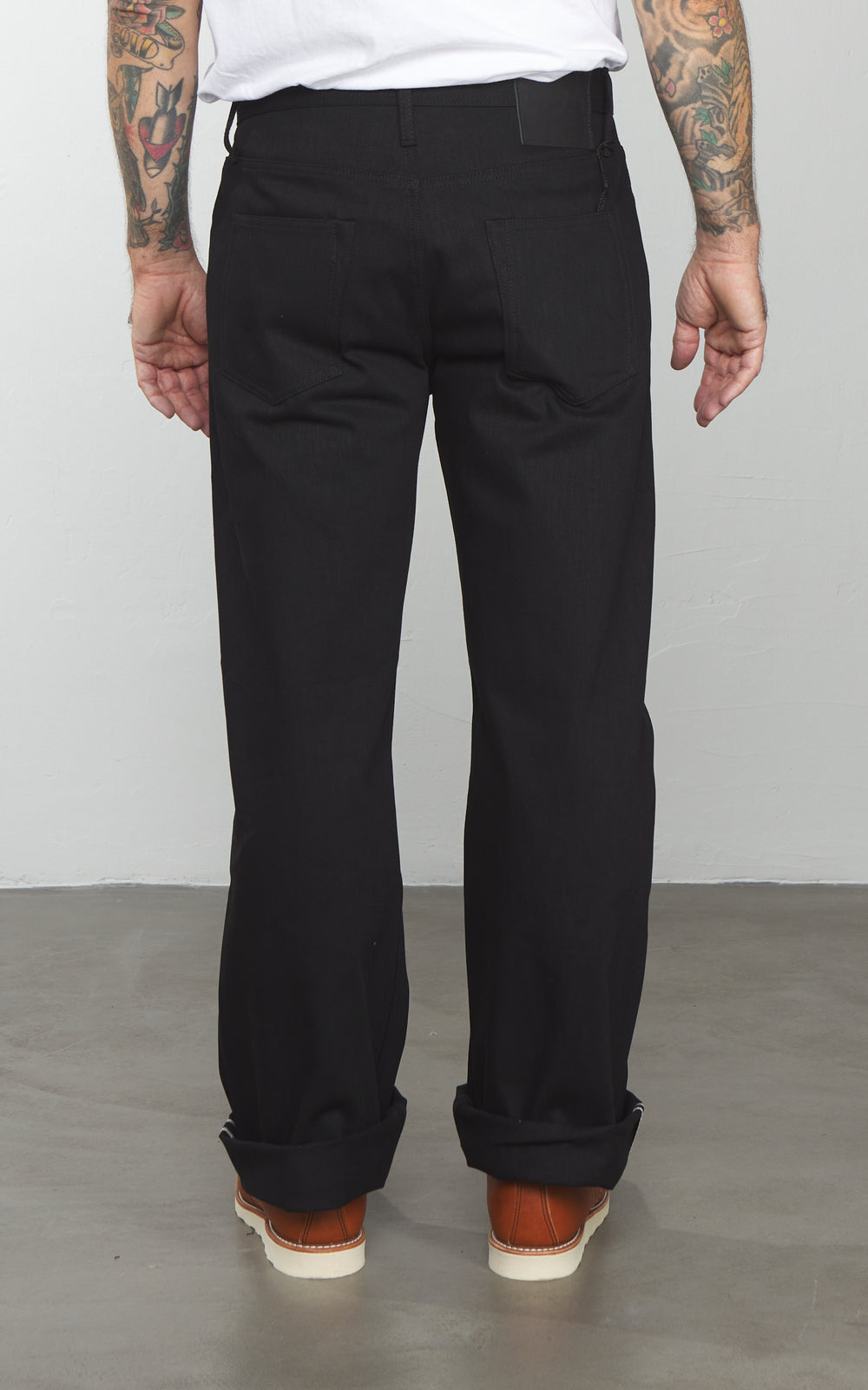 The Unbranded Brand UB748 Wide Fit Slubby Black Selvedge 14.5oz
