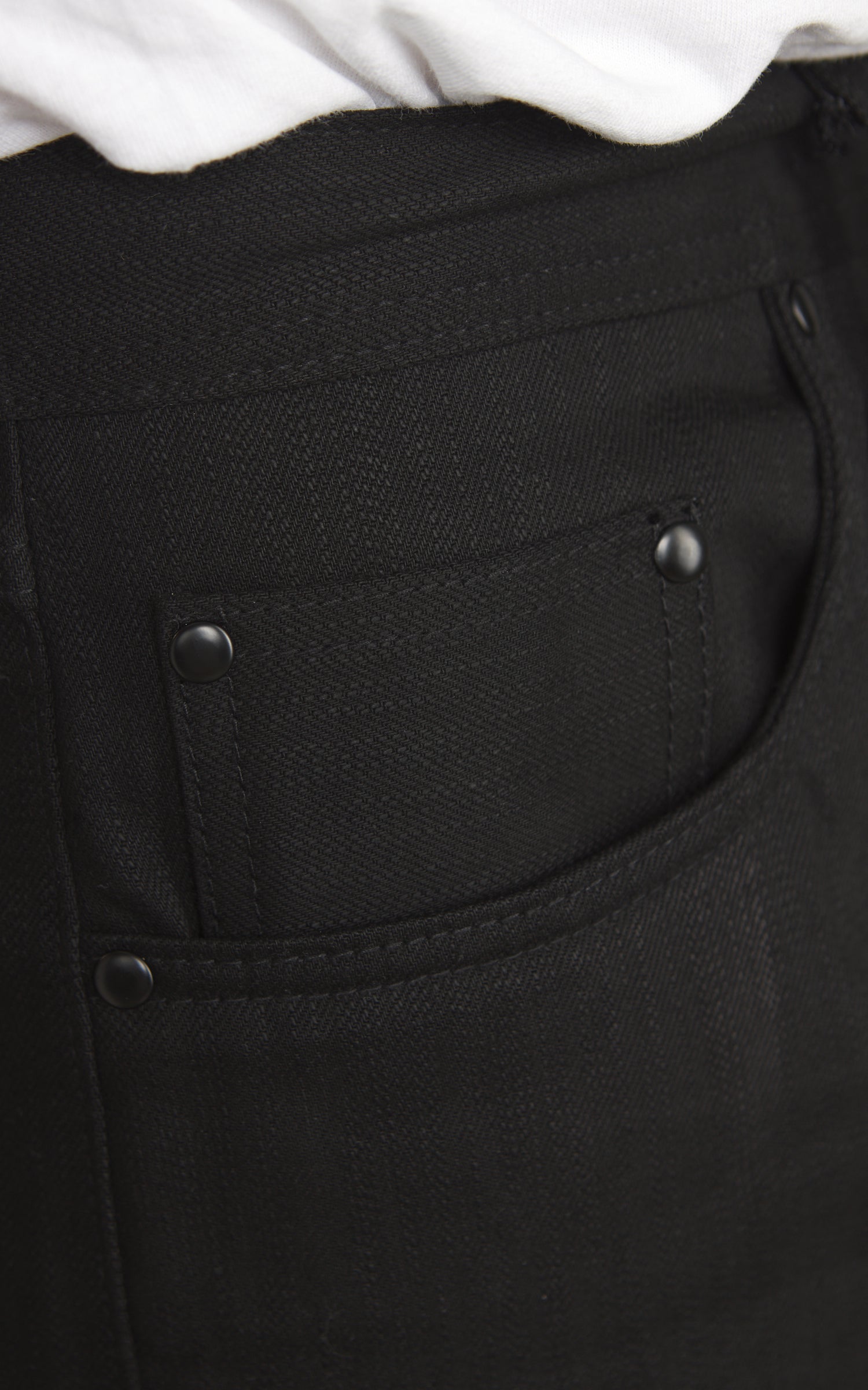 The Unbranded Brand UB848 Relaxed Straight Fit Slubby Black Selvedge 14.5oz