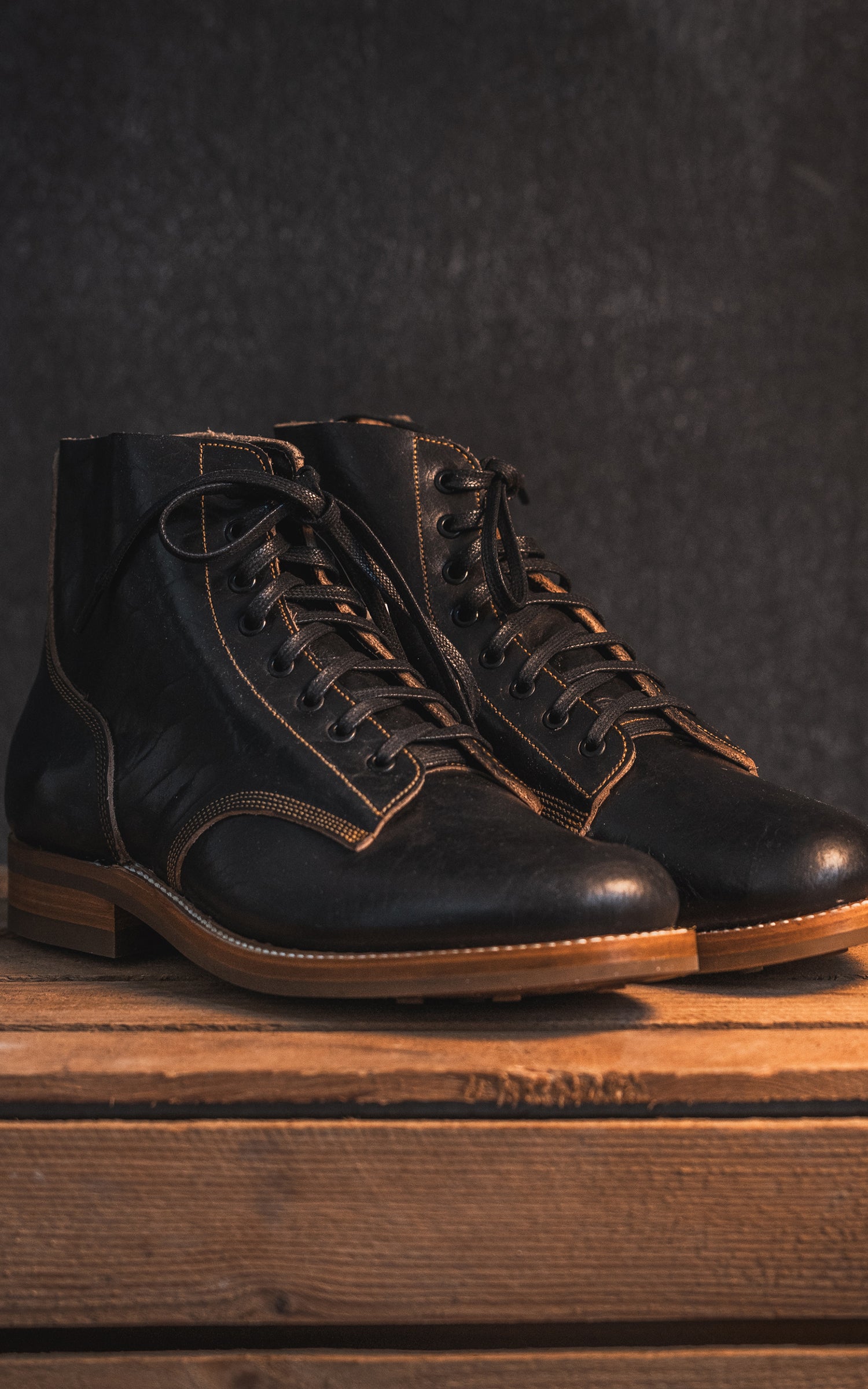 Unmarked Boondocker Boots Almost Antique Black Bison