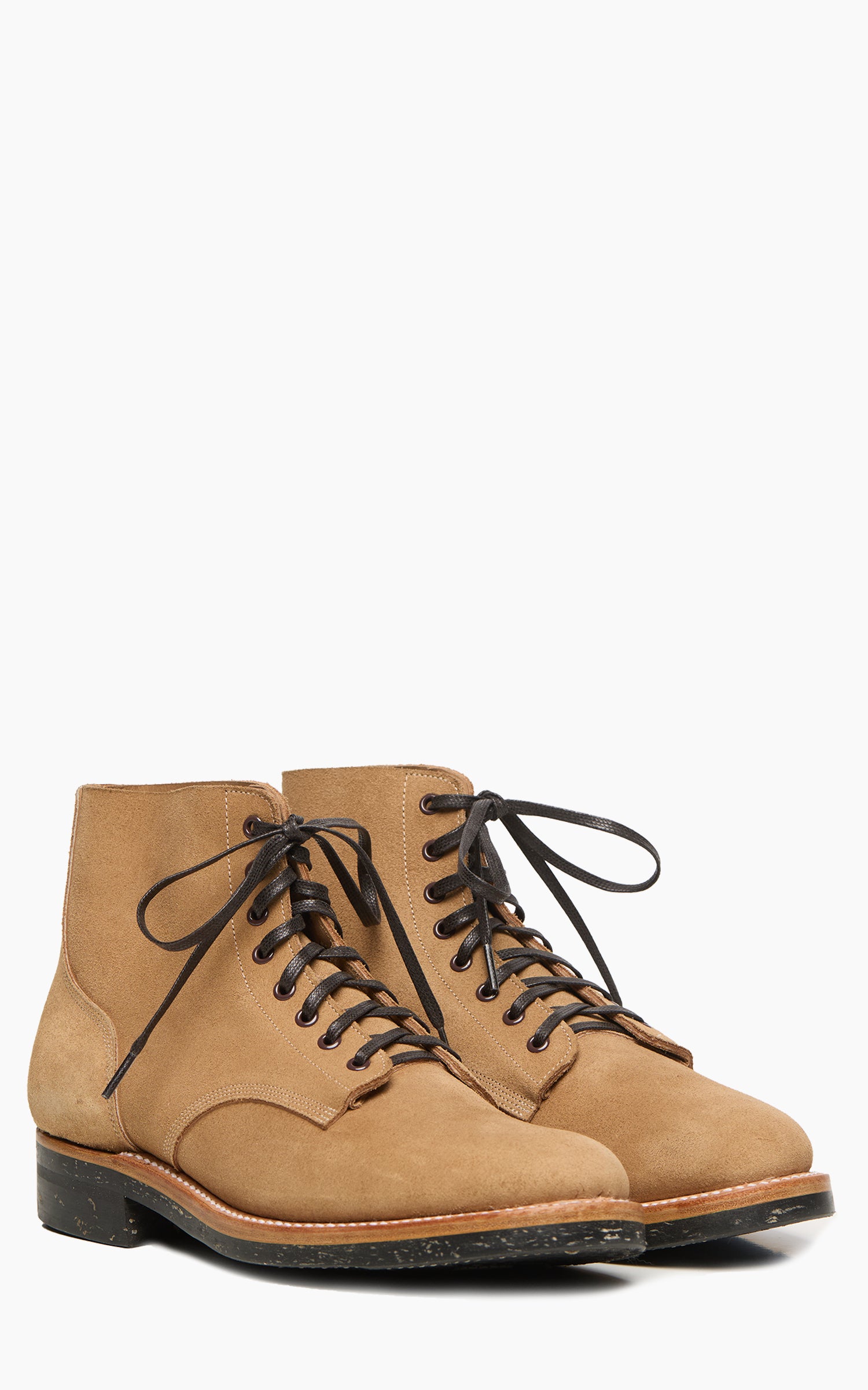 Unmarked Boondocker Boots Kakhi Rought Out