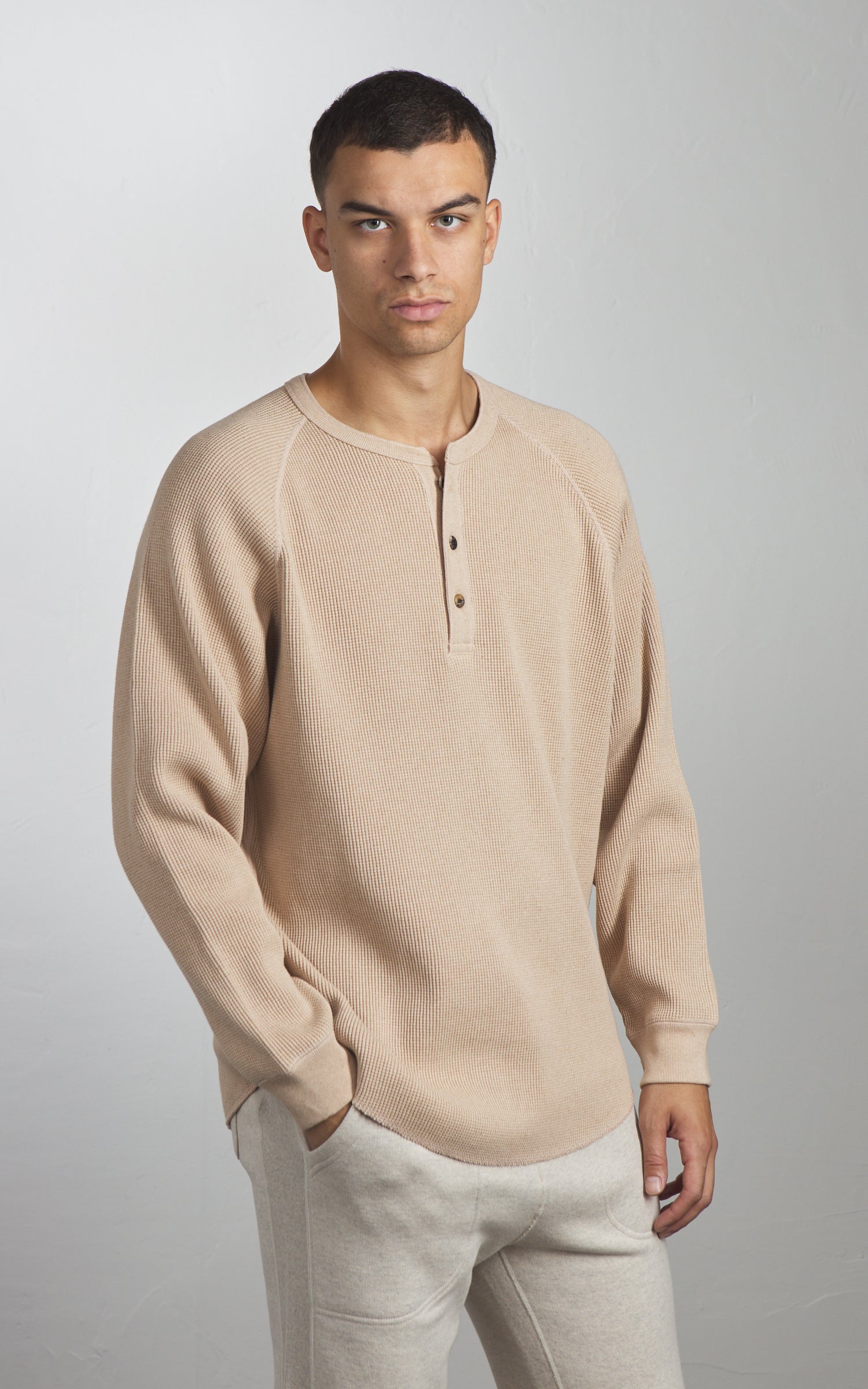 Wonder Looper Foxfibre® Heavyweight Waffle Henley Coyote 15