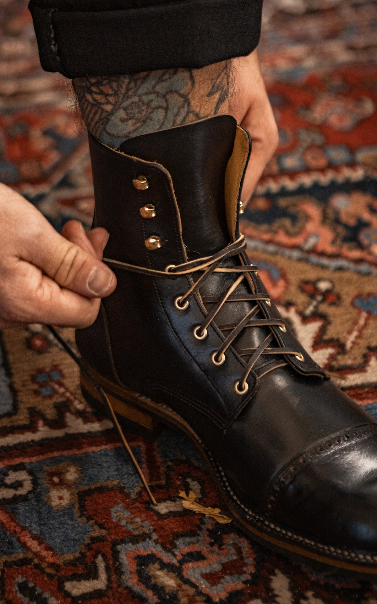 Unmarked DB Hunter Cap Toe Black CXL
