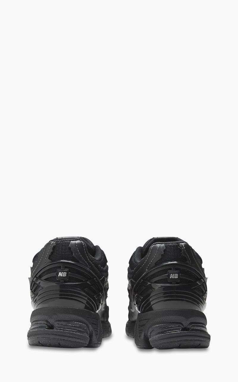 New Balance M1906 DF Black/Silver Metallic 