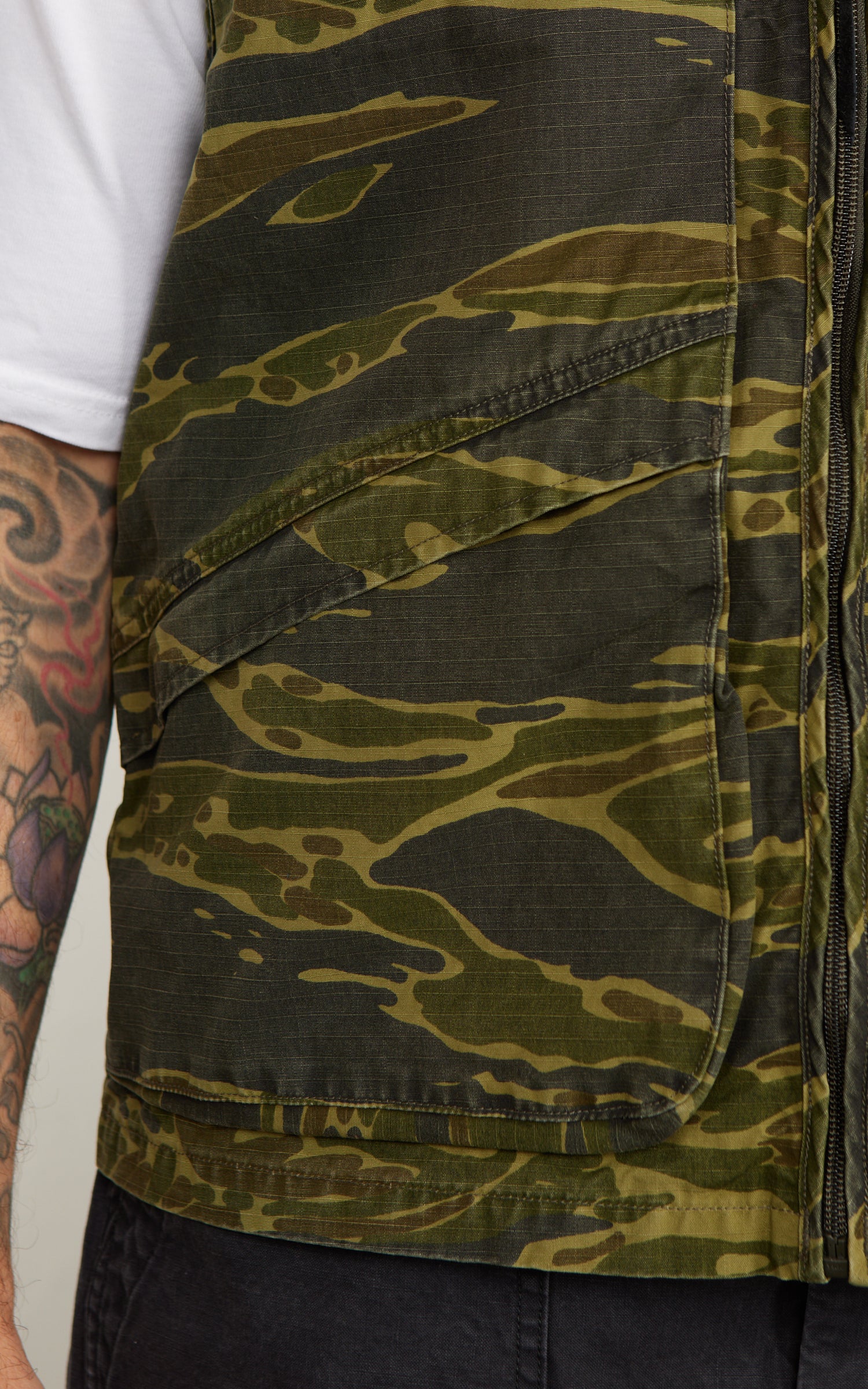 OrSlow Utility Vest Tiger Camo