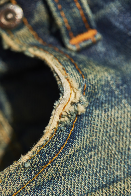 Don't wait too long and join us on the first edition of the 'Cultizm Denim  Fade Contest'.