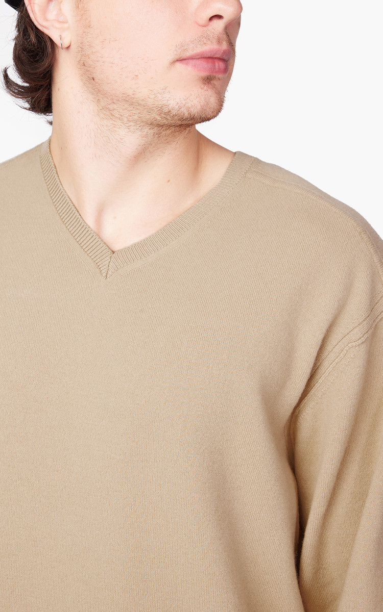 Auralee Felted Wool Knit V-Neck Pullover Beige | Cultizm